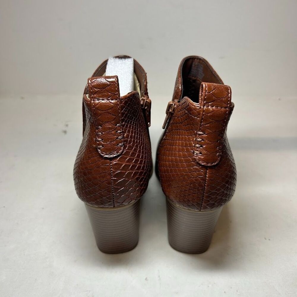 Sun Stone Womens 7 M Walnut Textured Pollyy Faux Leather Ankle Booties NIB HX8 - Picture 3 of 5